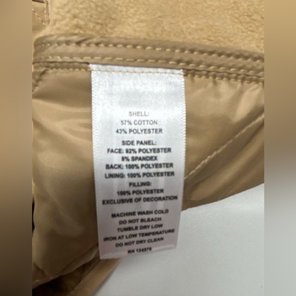 Khaki NWT Vineyard vines vest - Picture 3 of 4